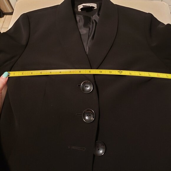 Jones New York Suit Coat ~ Blazer - Picture 2 of 7